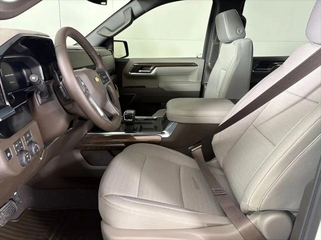 2026 Chevrolet Silverado 1500 4WD Crew Cab Standard Bed LT
