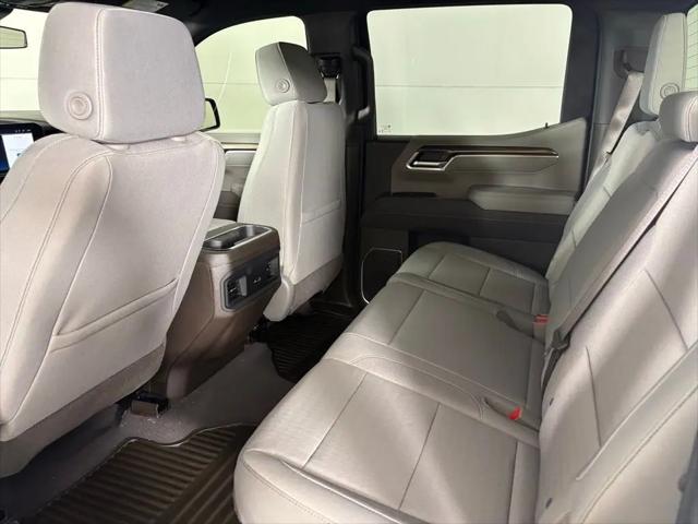 2026 Chevrolet Silverado 1500 4WD Crew Cab Standard Bed LT