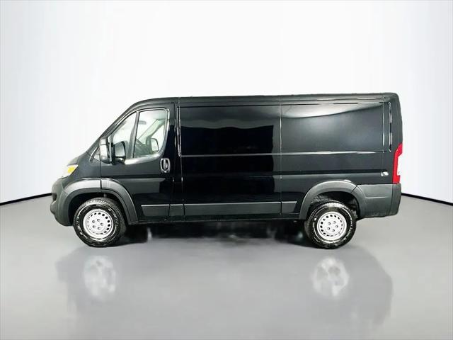 2026 Ram ProMaster Cargo Van Tradesman Low Roof 136" WB w/Pass Seat