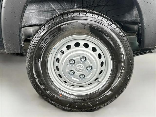 2026 Ram ProMaster Cargo Van Tradesman Low Roof 136" WB w/Pass Seat