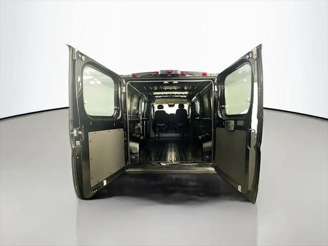 2026 Ram ProMaster Cargo Van Tradesman Low Roof 136" WB w/Pass Seat