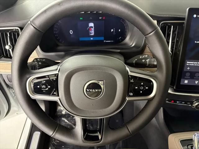 2026 Volvo XC90 Core, B5 AWD Gas (mild hybrid), Gasoline, Bright, 7 Seats