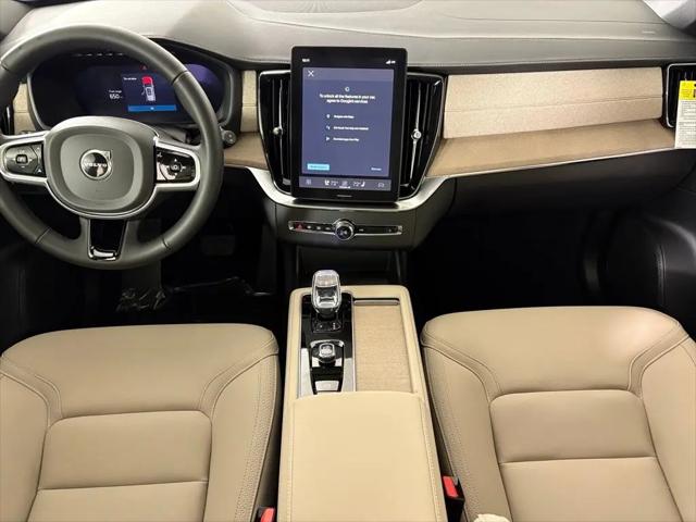 2026 Volvo XC90 Core, B5 AWD Gas (mild hybrid), Gasoline, Bright, 7 Seats