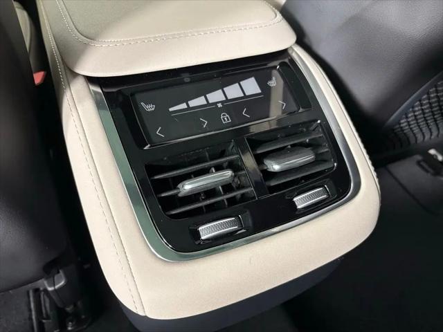 2026 Volvo XC90 Core, B5 AWD Gas (mild hybrid), Gasoline, Bright, 7 Seats