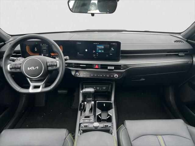 2025 Kia K5 GT