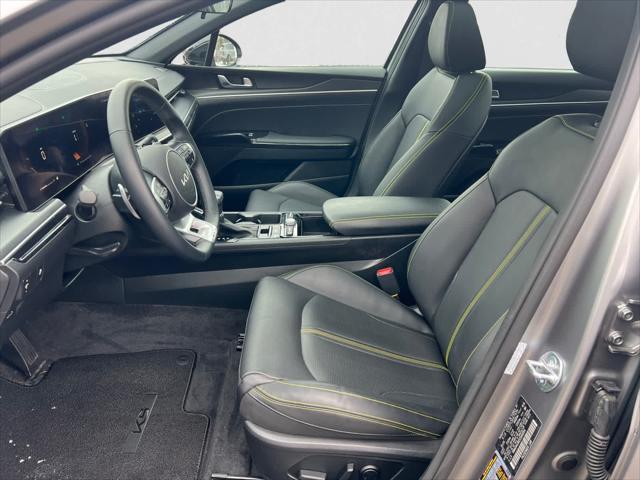 2025 Kia K5 GT