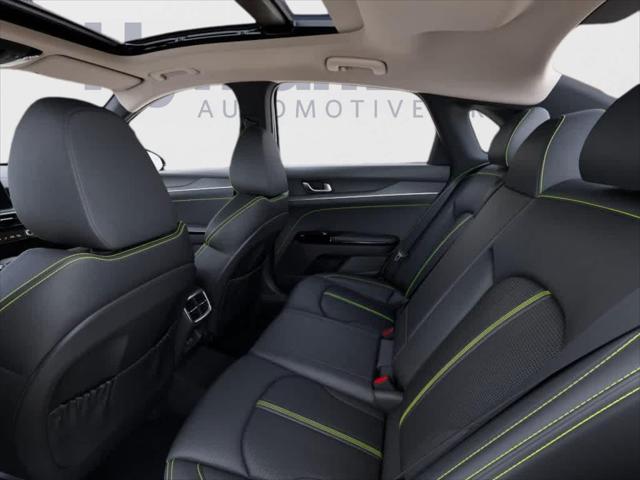 2025 Kia K5 GT