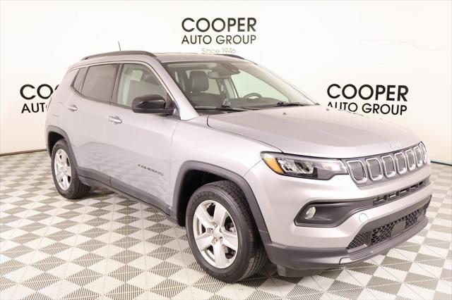 2022 Jeep Compass Latitude FWD 2022 Jeep Compass Latitude FWD