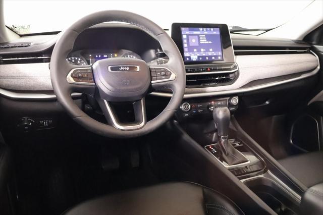 2022 Jeep Compass Latitude FWD 2022 Jeep Compass Latitude FWD