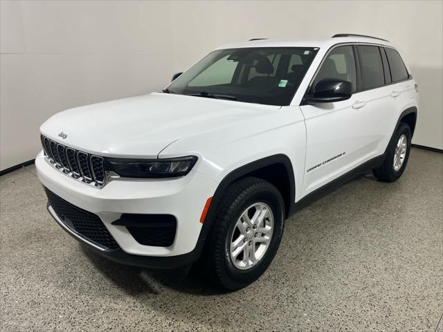 2023 Jeep Grand Cherokee Laredo 4x4