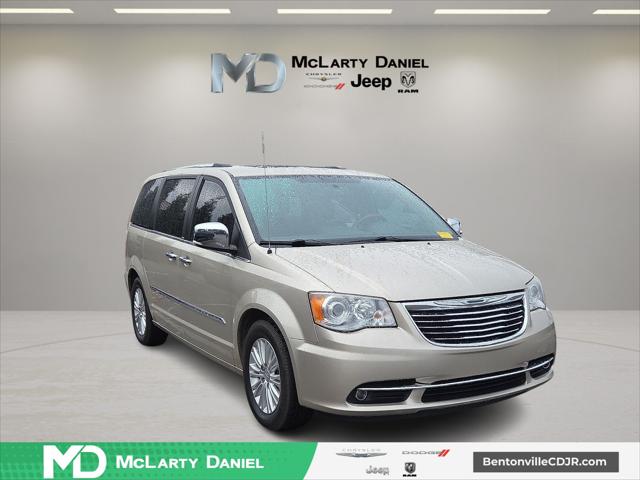 2013 Chrysler Town and Country Limited
