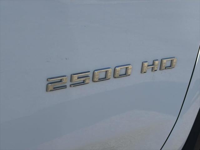 2020 Chevrolet Silverado 2500HD 4WD Crew Cab Standard Bed WT