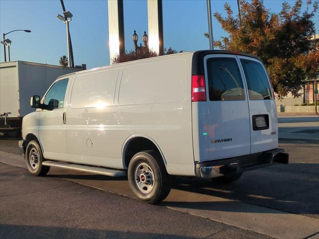 2023 GMC Savana Cargo RWD 2500 Regular Wheelbase Work Van