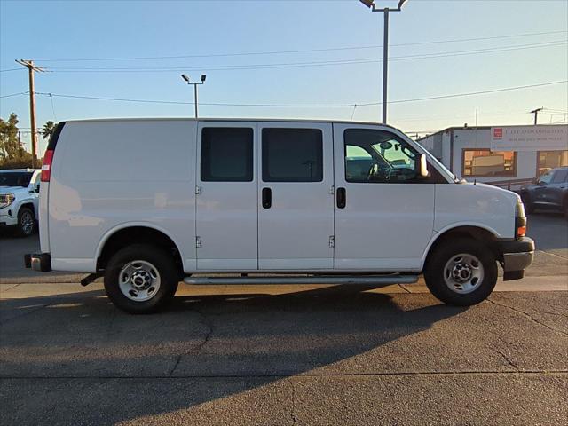 2023 GMC Savana Cargo RWD 2500 Regular Wheelbase Work Van