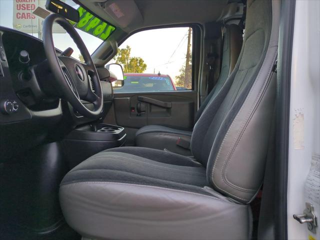 2023 GMC Savana Cargo RWD 2500 Regular Wheelbase Work Van
