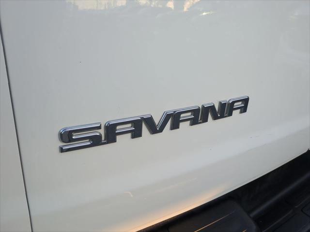 2023 GMC Savana Cargo RWD 2500 Regular Wheelbase Work Van