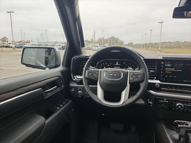 2026 GMC Sierra 1500 Crew Cab, Short Bed, SLT, 4WD