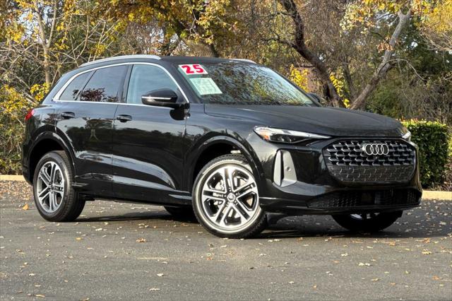 2025 Audi Q5 Premium TFSI quattro S tronic