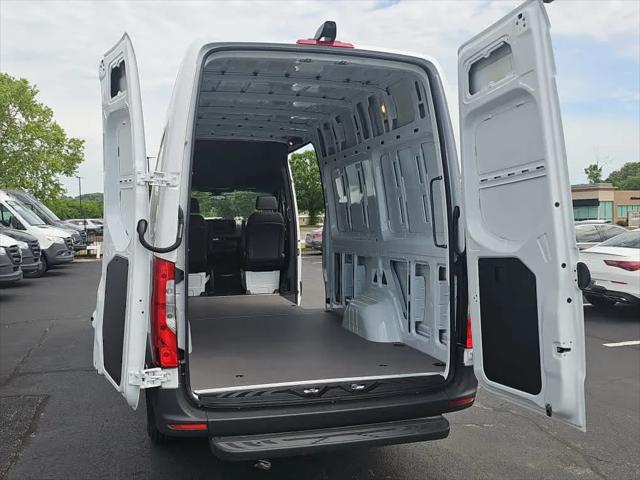2026 Mercedes-Benz Sprinter 2500 Unknown