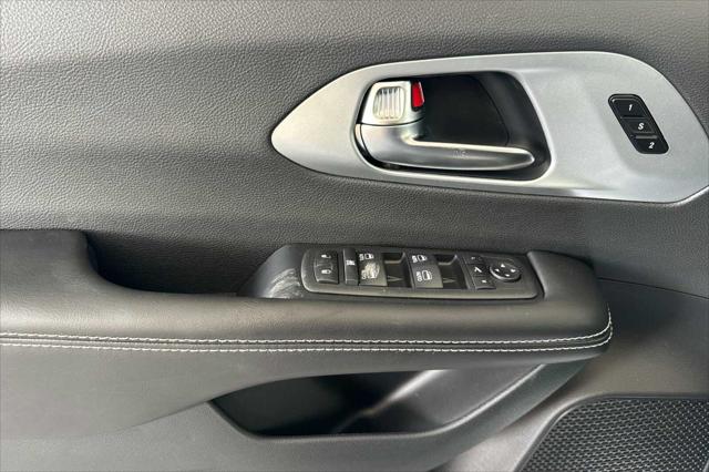 2026 Chrysler Pacifica Limited AWD