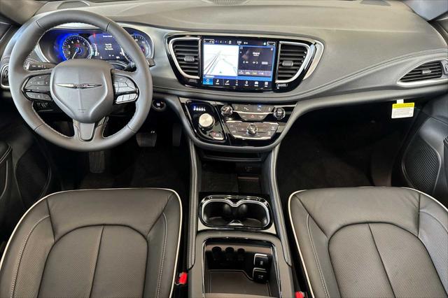 2026 Chrysler Pacifica Limited AWD