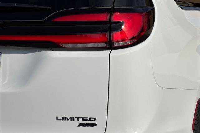 2026 Chrysler Pacifica Limited AWD