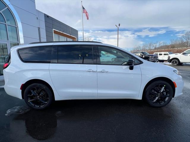 2026 Chrysler Pacifica PACIFICA SELECT AWD 2026 Chrysler Pacifica PACIFICA SELECT AWD