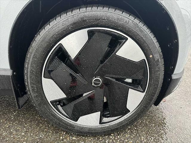 2026 Volvo EX30 Plus Twin Motor Performance, Fully electric