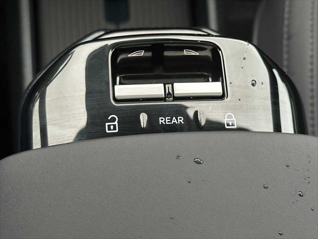 2026 Volvo EX30 Plus Twin Motor Performance, Fully electric