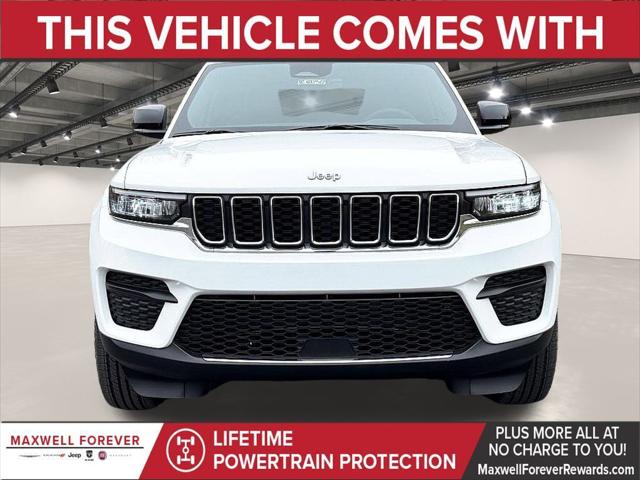 2025 Jeep Grand Cherokee Laredo 4x2 2025 Jeep Grand Cherokee Laredo 4x2