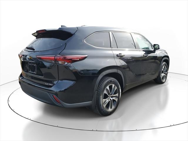 2024 Toyota Highlander XLE 2024 Toyota Highlander XLE