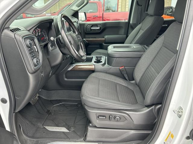 2020 Chevrolet Silverado 1500 4WD Crew Cab Short Bed RST