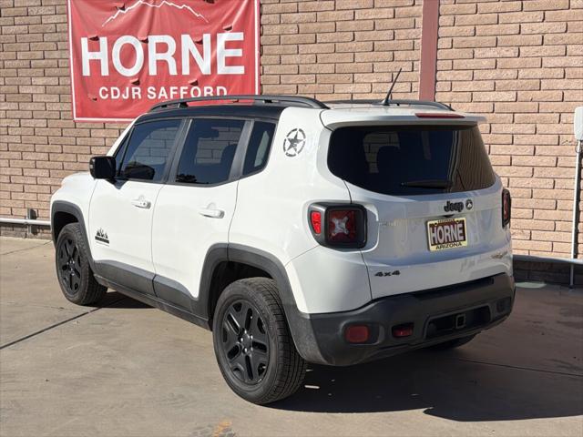 2017 Jeep Renegade Deserthawk 4x4