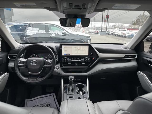 2024 Toyota Highlander XLE 2024 Toyota Highlander XLE