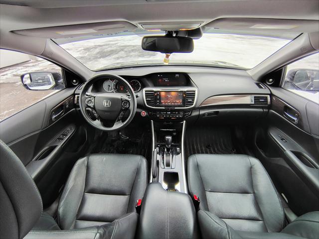 2017 Honda Accord Touring V6 2017 Honda Accord Touring V6