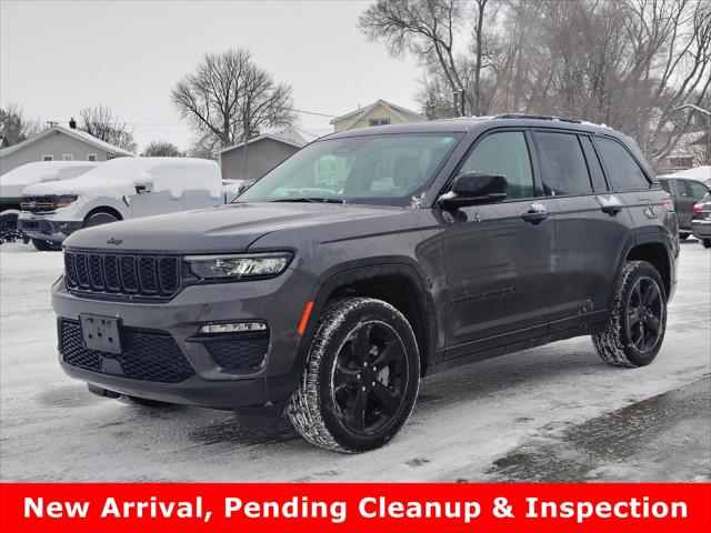 2024 Jeep Grand Cherokee Limited 4x4 2024 Jeep Grand Cherokee Limited 4x4
