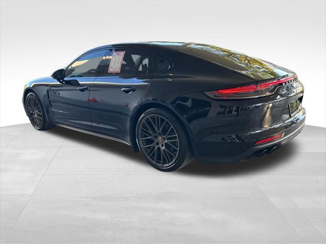 2022 Porsche Panamera Platinum Edition