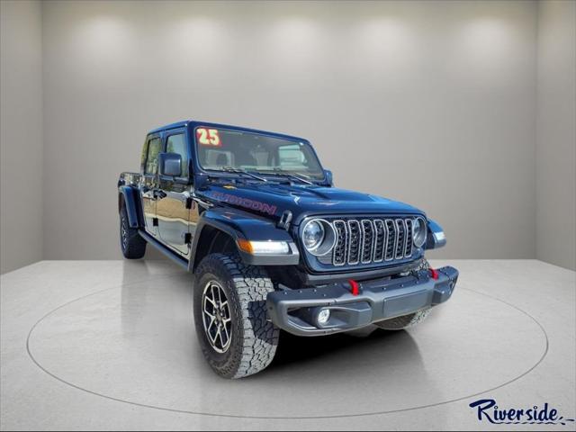 2025 Jeep Gladiator GLADIATOR RUBICON X 4X4