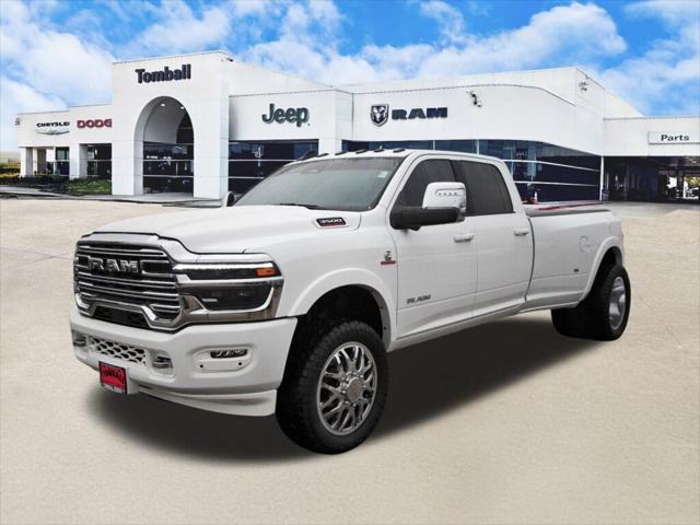2025 RAM 3500 Laramie Crew Cab 4x4 8 Box 2025 RAM 3500 Laramie Crew Cab 4x4 8 Box