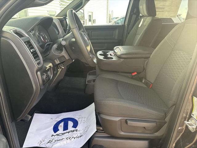 2026 RAM Ram 3500 RAM 3500 TRADESMAN CREW CAB 4X4 8 BOX