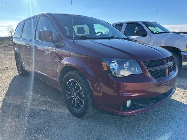 2016 Dodge Grand Caravan R/T 2016 Dodge Grand Caravan R/T