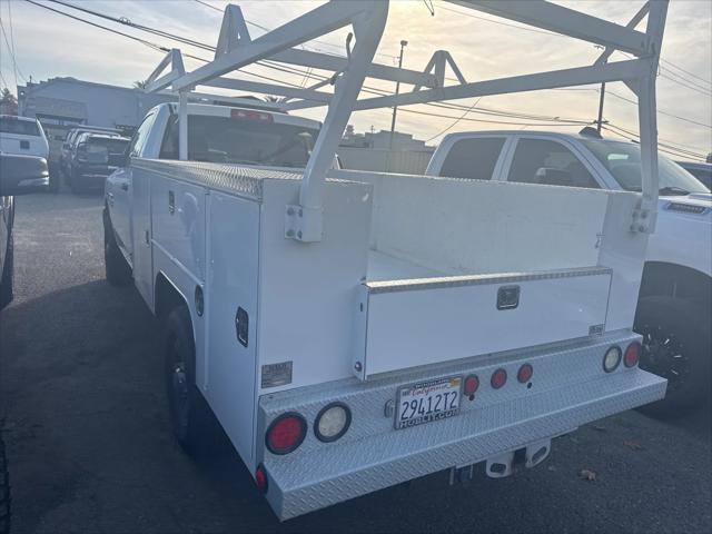 2018 RAM 3500 Chassis Tradesman/SLT 2018 RAM 3500 Chassis Tradesman/SLT