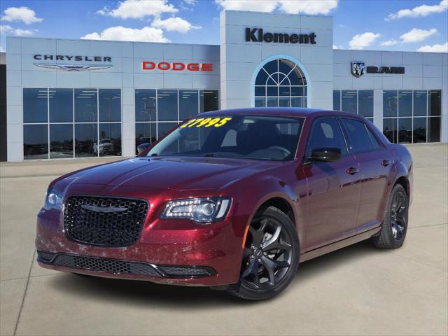 2023 Chrysler 300 Touring 2023 Chrysler 300 Touring