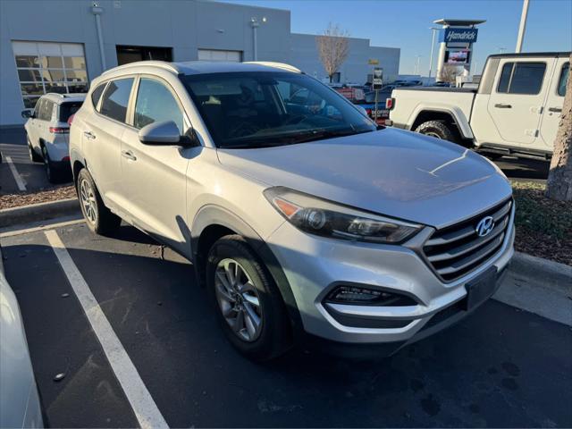 2016 Hyundai Tucson SE 2016 Hyundai Tucson SE