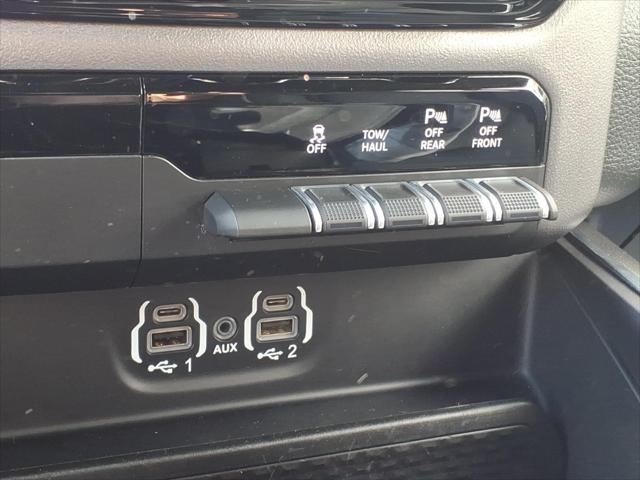 2020 Ram 1500 Laramie Crew Cab 4x4 5'7" Box