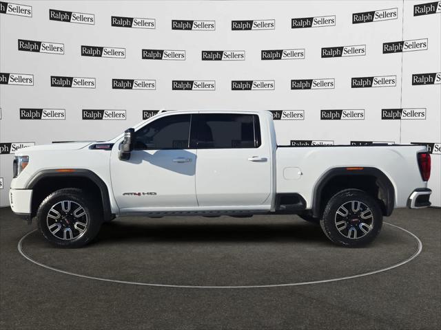 2022 GMC Sierra 2500HD 4WD Crew Cab Standard Bed AT4
