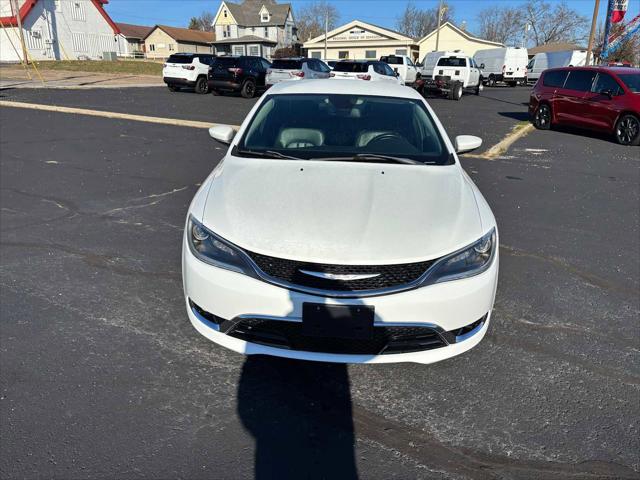 2015 Chrysler 200 C 2015 Chrysler 200 C