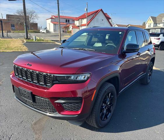 2024 Jeep Grand Cherokee Altitude 4x4 2024 Jeep Grand Cherokee Altitude 4x4