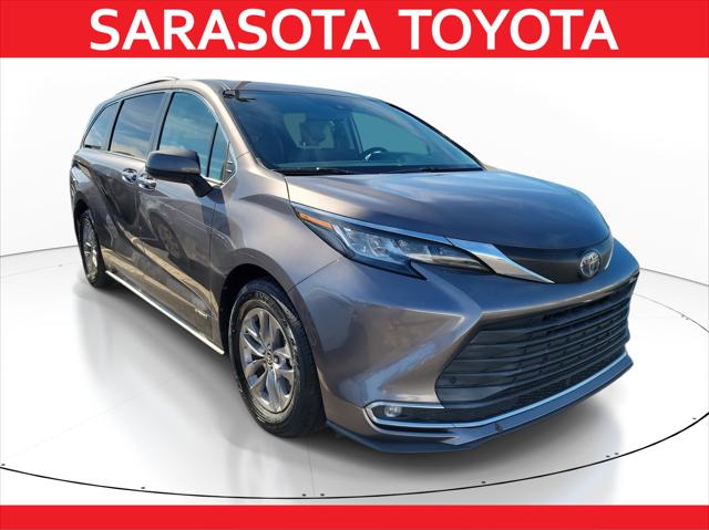 2021 Toyota Sienna XLE 2021 Toyota Sienna XLE
