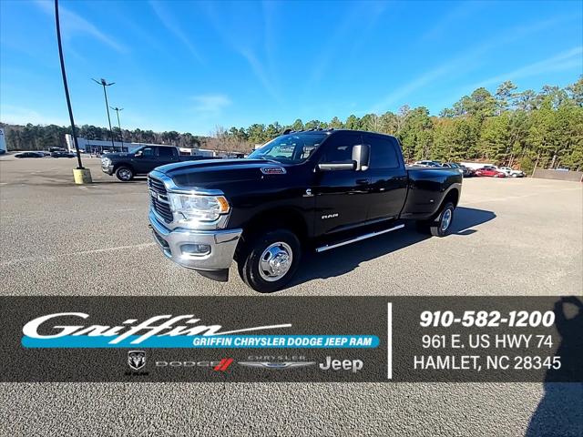 2020 RAM 3500 Big Horn Crew Cab 4x4 8 Box 2020 RAM 3500 Big Horn Crew Cab 4x4 8 Box